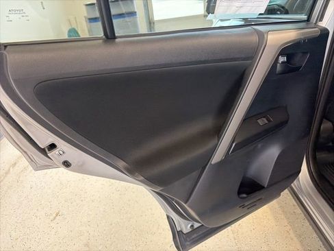 Used 2018 Toyota RAV4 LE w/ All Weather Liner Package image 36