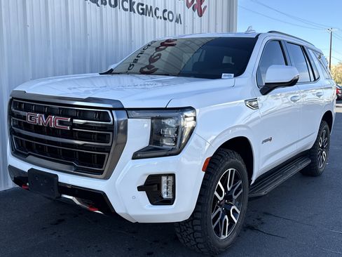 Used 2022 GMC Yukon AT4 w/ Max Trailering Package image 12