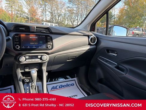 Certified 2025 Nissan Versa SR w/ Trunk Package image 32
