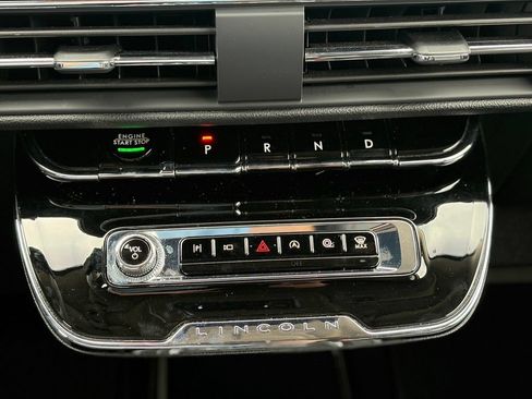 Certified 2024 Lincoln Corsair AWD w/ Equipment Group 101A image 31