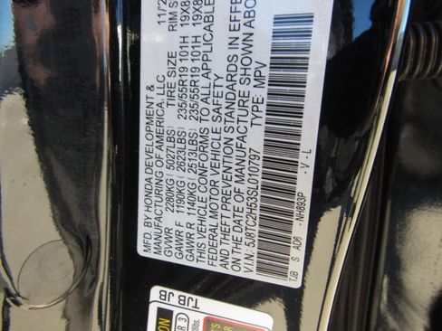 Certified 2025 Acura RDX SH-AWD w/ Technology Package image 30