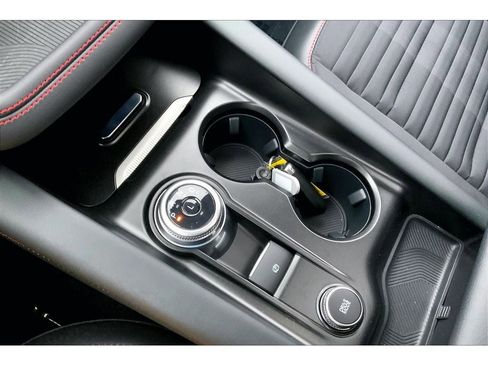 New 2025 Ford Explorer ST-Line image 9