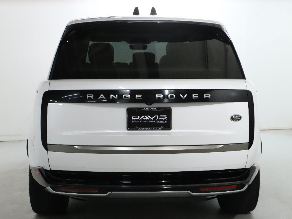 Used 2023 Land Rover Range Rover SE AWD/4WD image 7