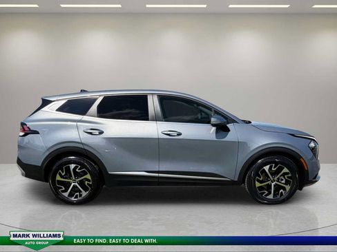 Used 2023 Kia Sportage EX FWD image 10