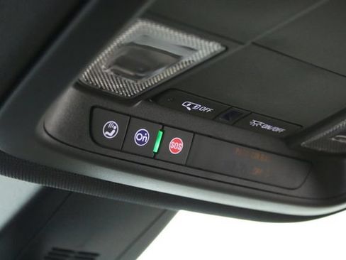 Used 2023 Chevrolet Traverse LS FWD image 21