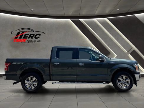 Used 2018 Ford F150 XLT w/ Equipment Group 302A Luxury RWD image 3