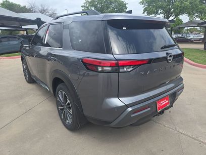 New 2026 Nissan Pathfinder Platinum