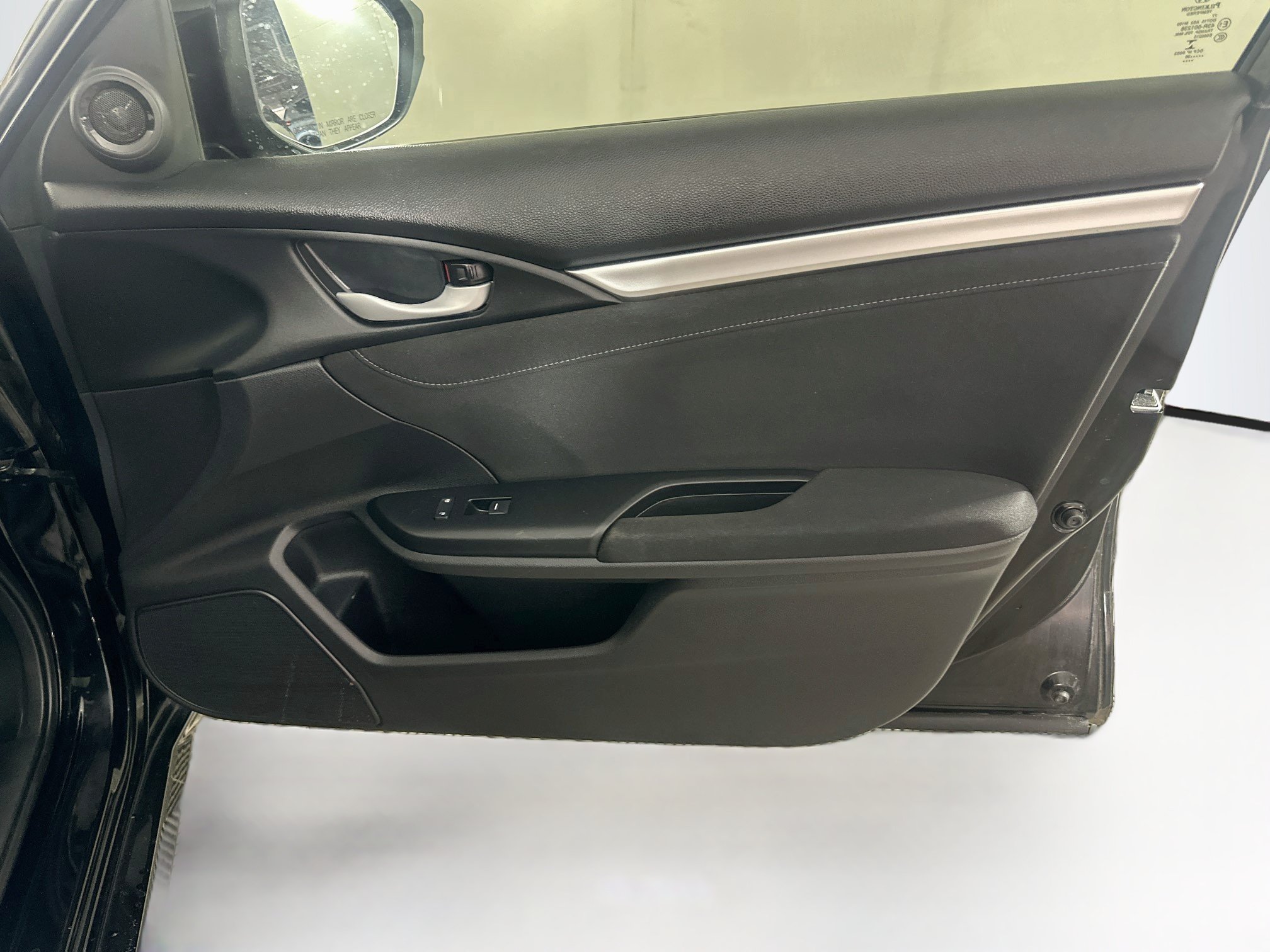Used 2021 Honda Civic EX image 30
