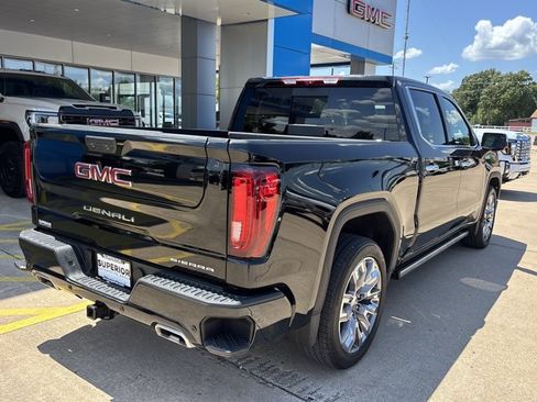 Used 2026 GMC Sierra 1500 Denali AWD/4WD image 3