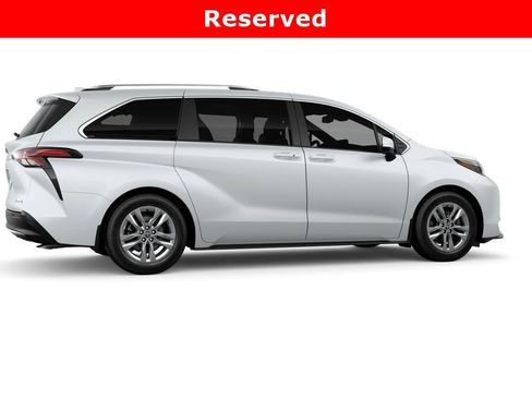 New 2026 Toyota Sienna Limited image 11