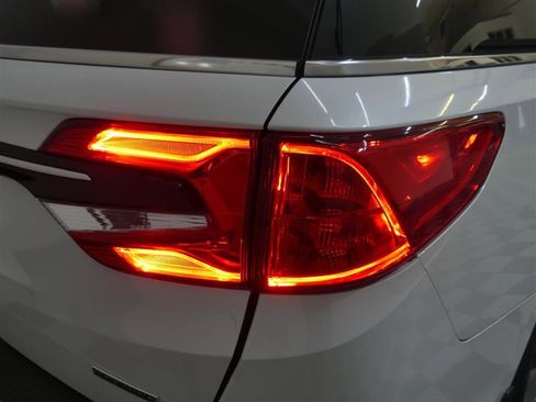Used 2023 Honda Odyssey Touring image 16