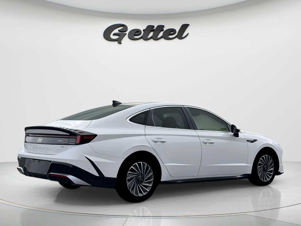 New 2026 Hyundai Sonata Limited FWD image 7