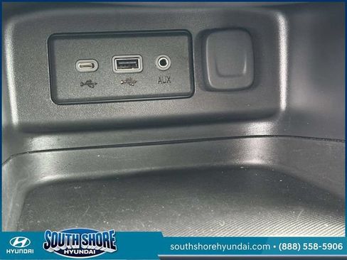Used 2024 Chevrolet Equinox LT AWD/4WD image 33