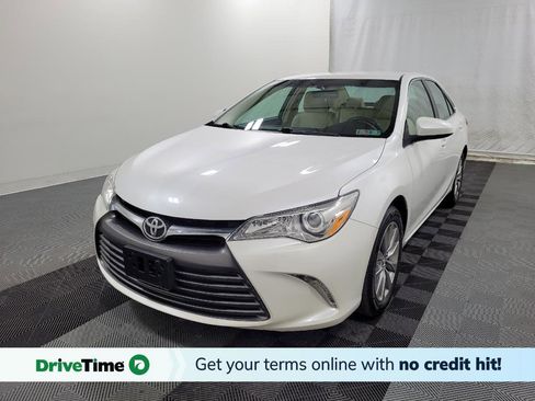 Used 2016 Toyota Camry XLE image 1