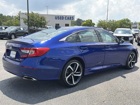 Used 2022 Honda Accord Sport image 7