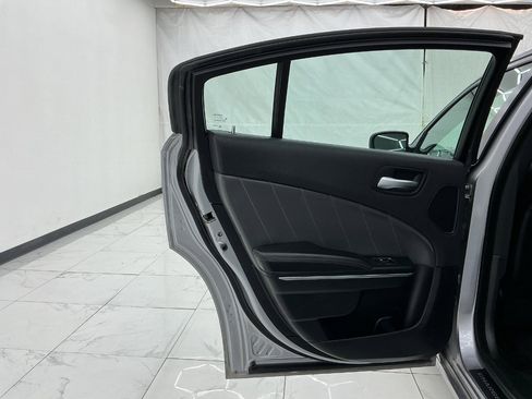 Used 2017 Dodge Charger SXT w/ Rallye Group RWD image 24