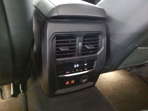 Used 2020 BMW 330i xDrive Sedan w/ Convenience Package image 18