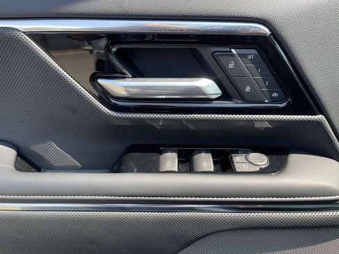 New 2025 GMC Sierra EV Denali image 23