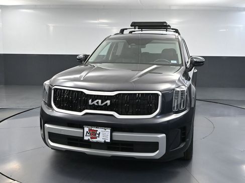 Used 2025 Kia Telluride S AWD/4WD image 11