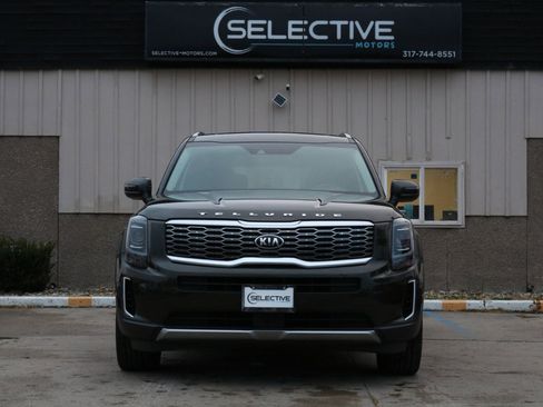 Used 2020 Kia Telluride S image 2