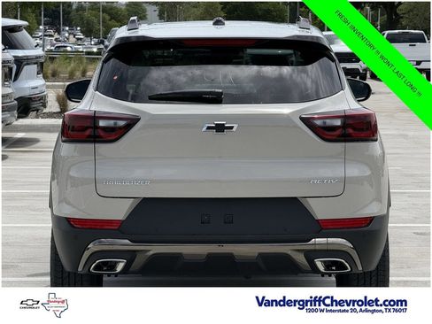 New 2026 Chevrolet TrailBlazer ACTIV w/ Convenience Package FWD image 5