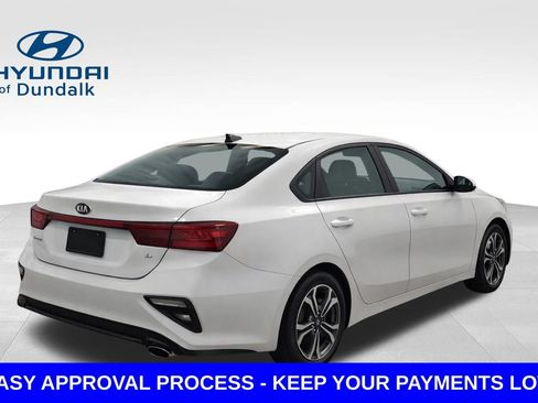 Used 2021 Kia Forte LXS FWD image 2