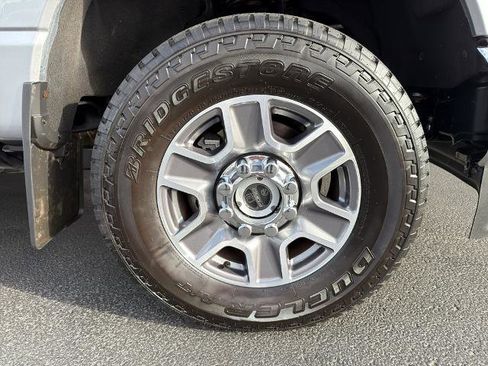 Certified 2024 Ford F350 Lariat w/ Lariat Ultimate Package image 6