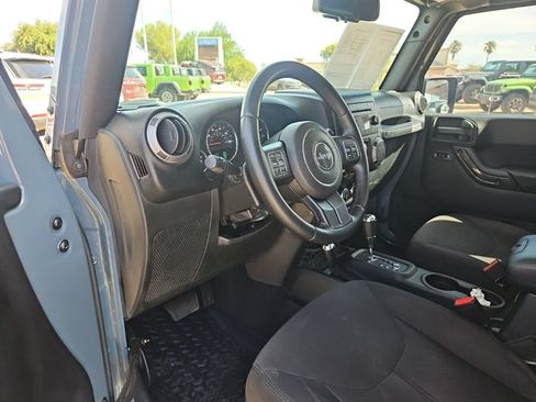 Used 2015 Jeep Wrangler Sport w/ Quick Order Package 24S AWD/4WD image 15