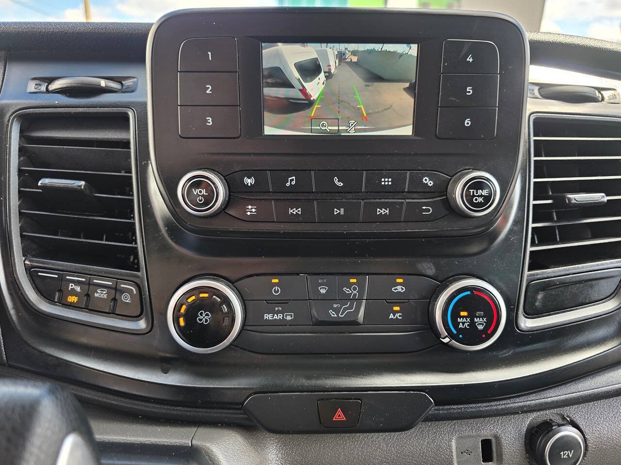 Used 2020 Ford Transit 350 XL RWD image 9