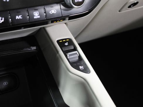 Used 2022 Kia Telluride SX image 28