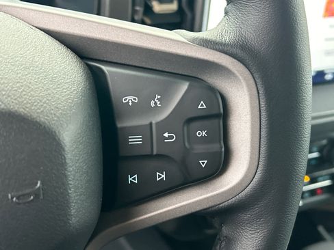 New 2025 Ford Bronco Badlands image 24