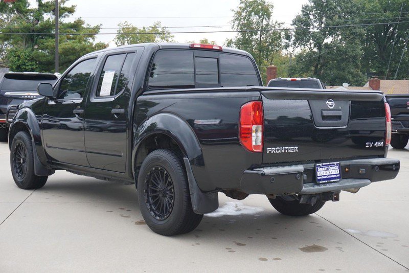 Used 2020 Nissan Frontier SV AWD/4WD image 5
