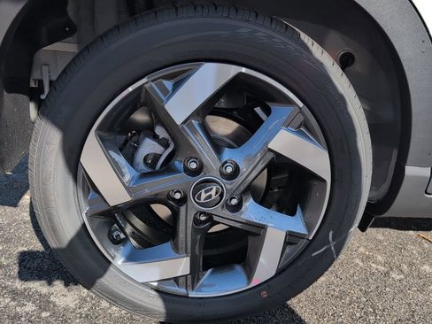 New 2026 Hyundai Venue SEL image 29