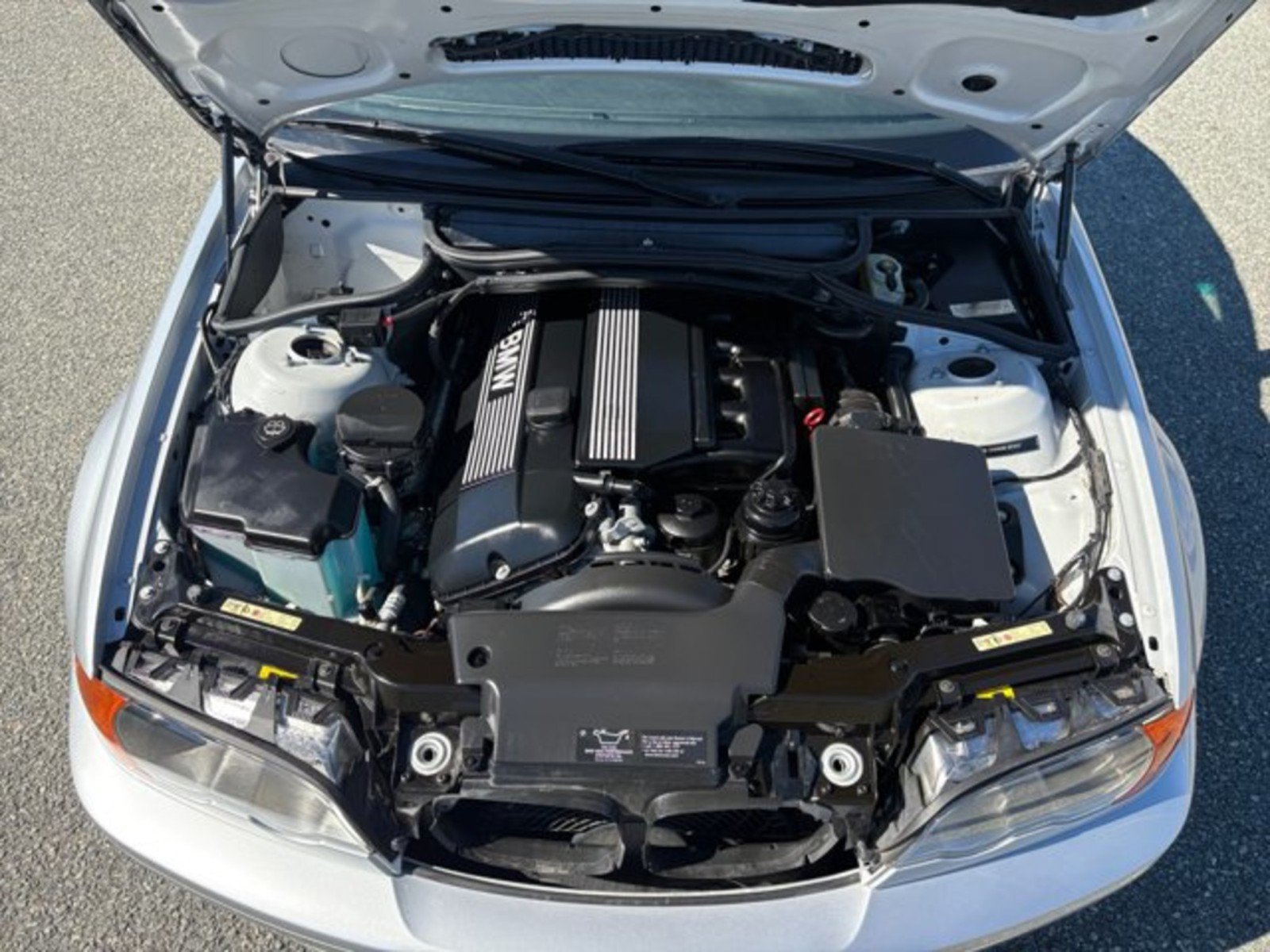 Used 2003 BMW 330Ci Convertible RWD image 9