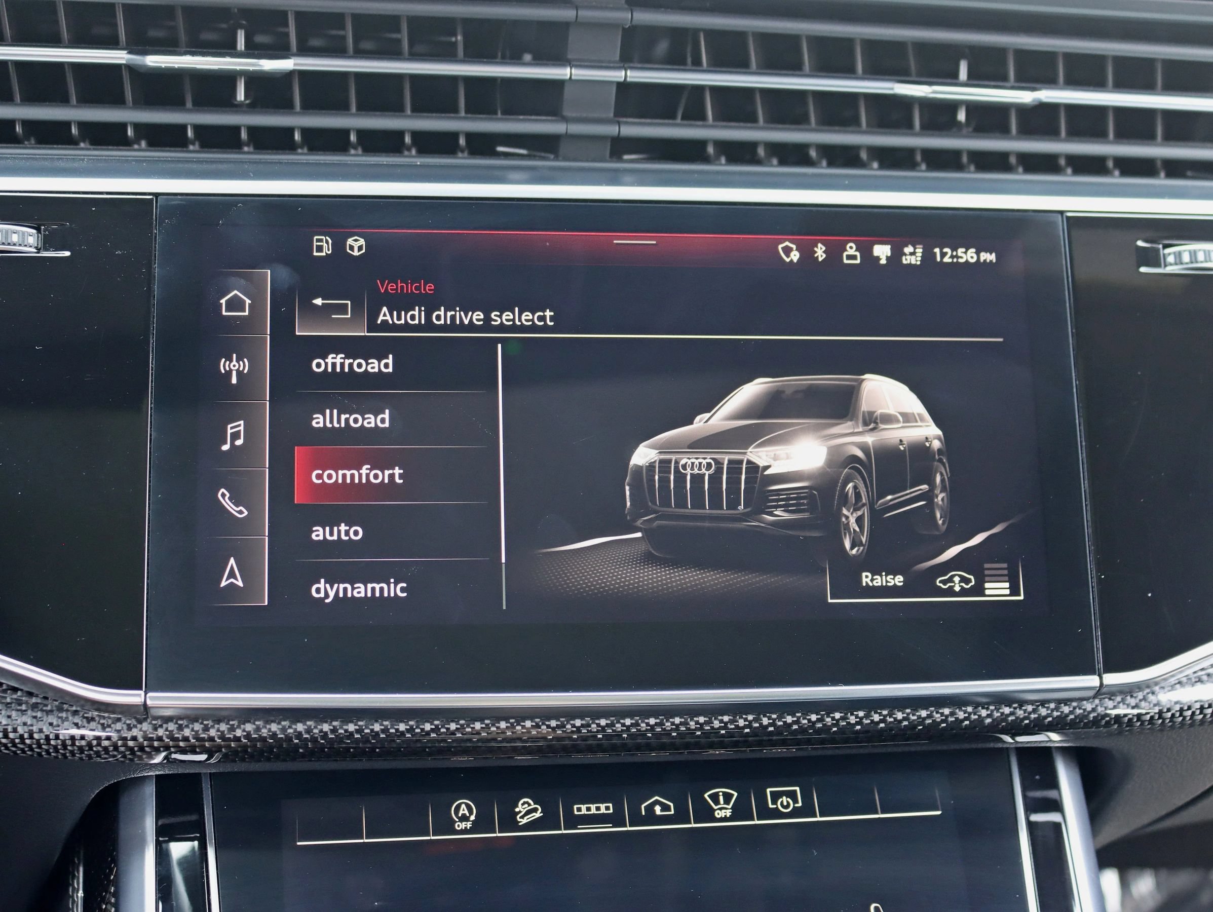 Used 2021 Audi SQ7 Prestige w/ Prestige Package AWD/4WD image 26