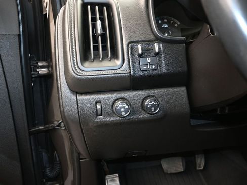 Used 2019 GMC Canyon Denali image 13