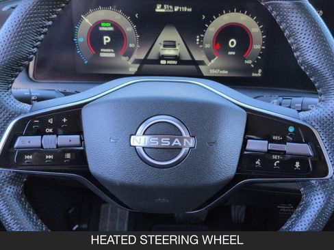 Used 2025 Nissan Ariya FWD image 12