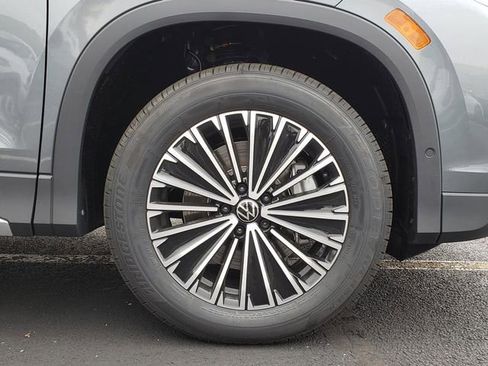 New 2026 Volkswagen Tiguan S AWD/4WD image 12