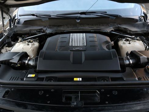 Used 2019 Land Rover Range Rover HSE image 62