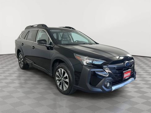 Used 2023 Subaru Outback Limited AWD/4WD image 1
