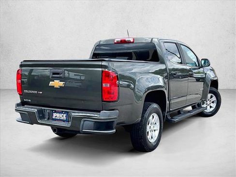 Used 2018 Chevrolet Colorado W/T w/ WT Convenience Package RWD image 2