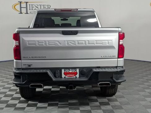 Used 2021 Chevrolet Silverado 1500 Custom Trail Boss AWD/4WD image 6