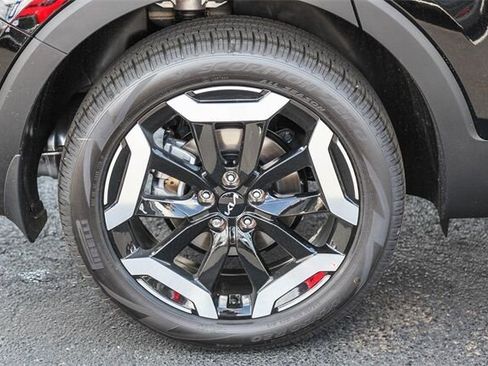 New 2025 Kia Telluride EX image 10