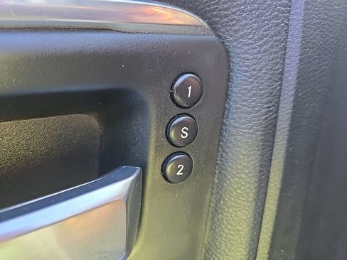 Used 2022 RAM 2500 Laramie AWD/4WD image 40