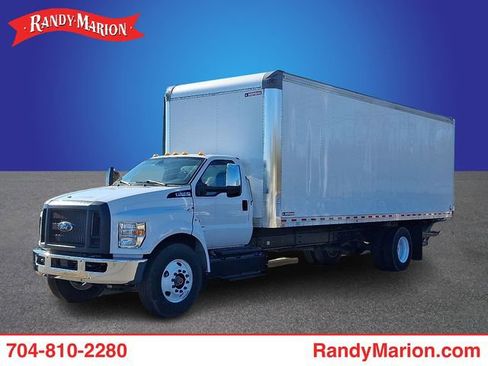 Used 2023 Ford F650 2WD Regular Cab Super Duty image 1