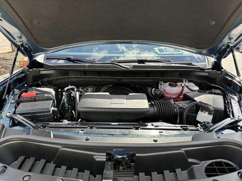 New 2026 Chevrolet Suburban High Country image 13