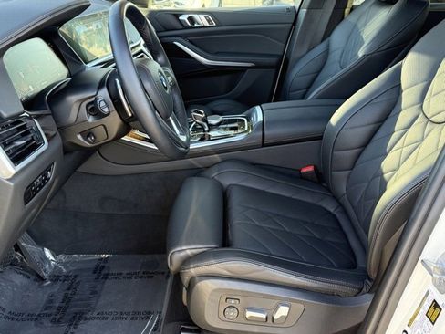 Certified 2023 BMW X5 sDrive40i w/ Premium Package image 12