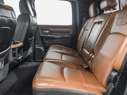 Used 2022 RAM 3500 Limited AWD/4WD image 44