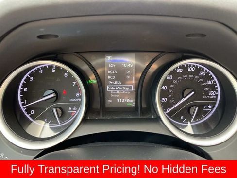 Used 2022 Toyota Camry LE w/ Convenience Package FWD image 33