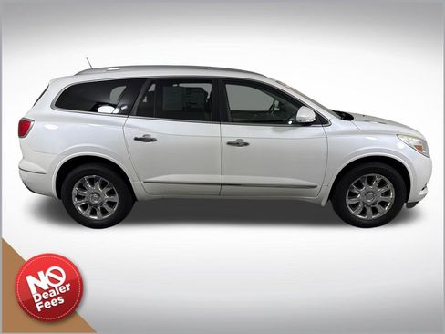 Used 2017 Buick Enclave Leather FWD image 2